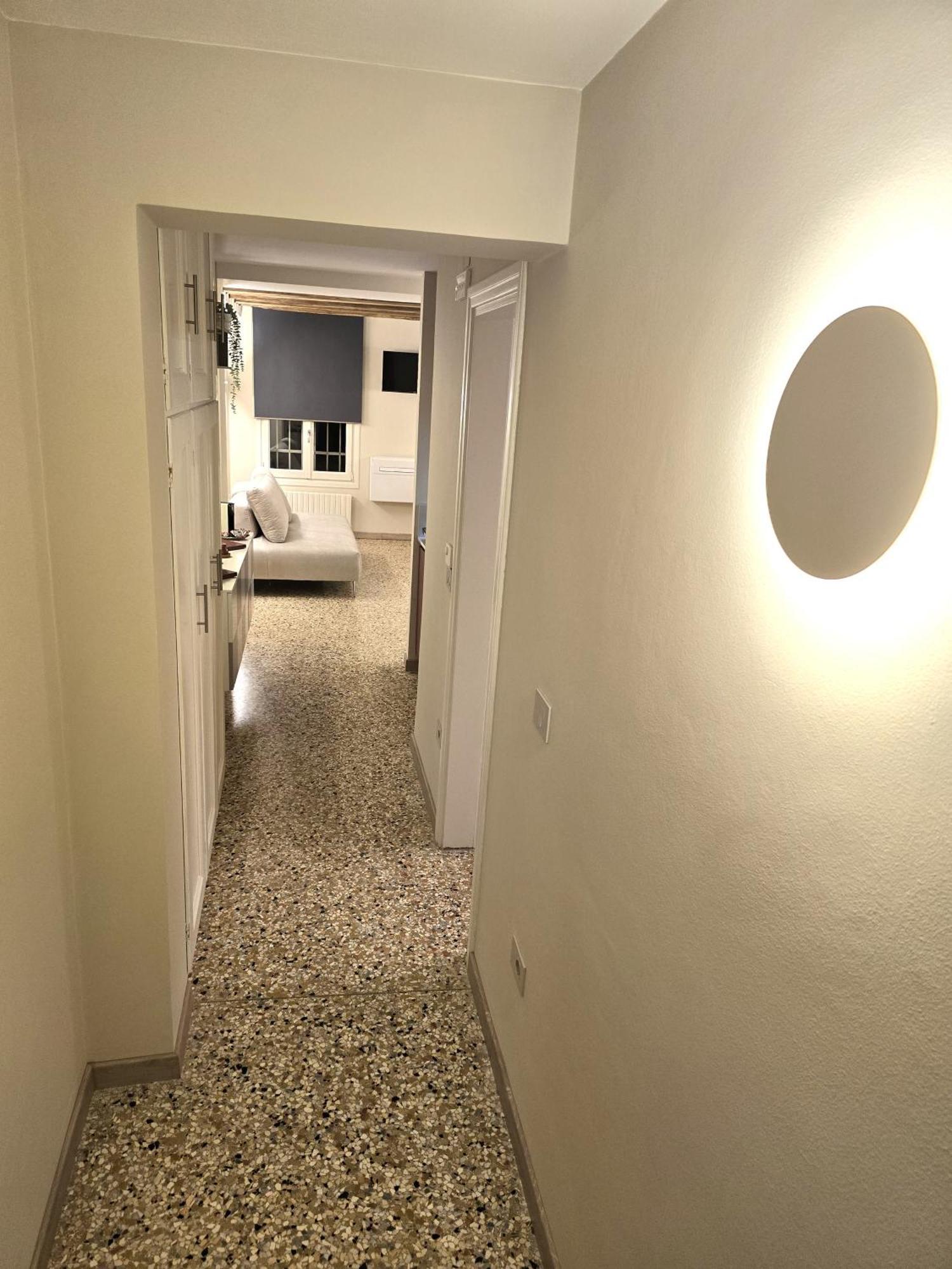 Cozy Studio With Canal View Venice Ngoại thất bức ảnh