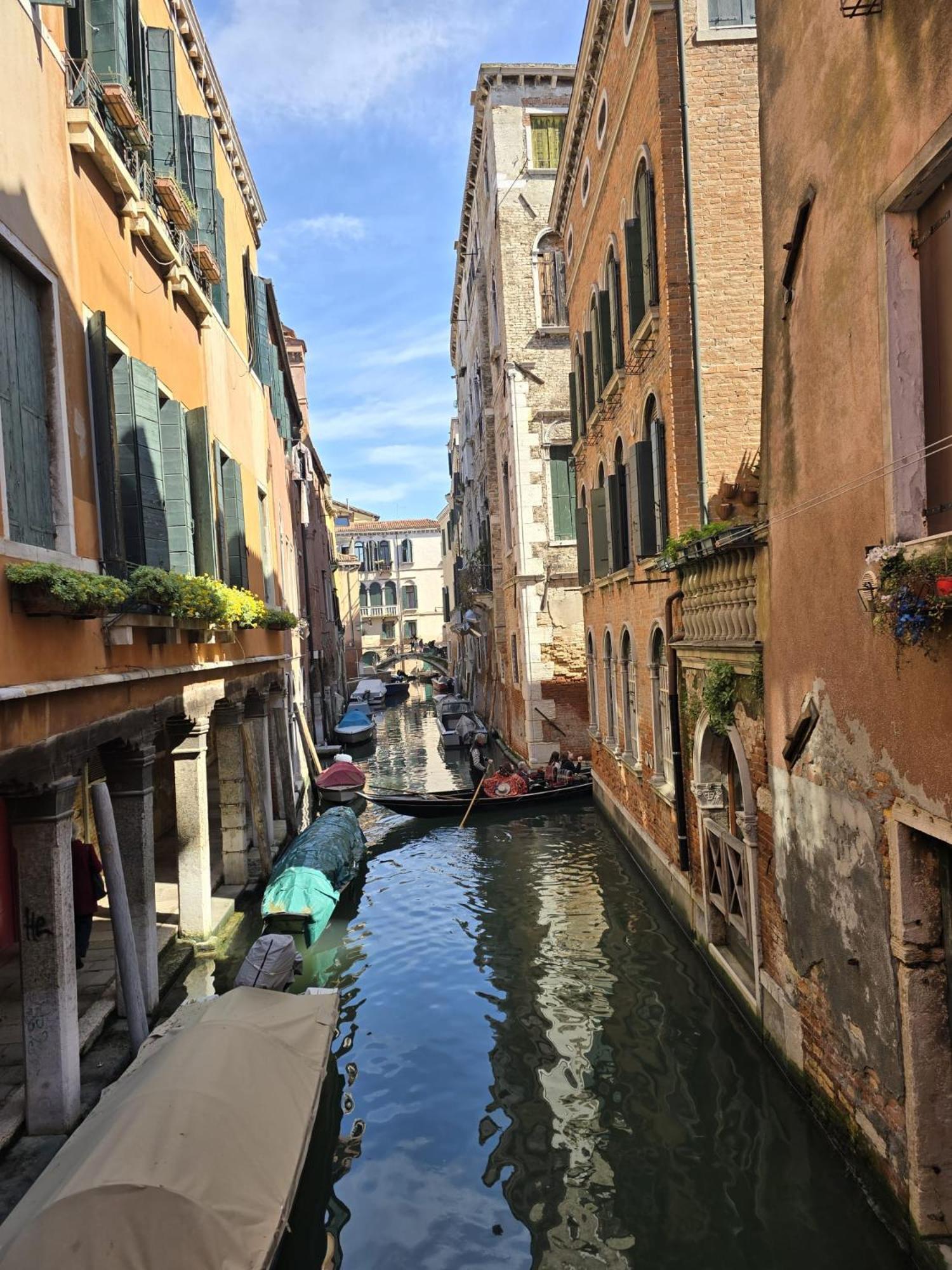Cozy Studio With Canal View Venice Ngoại thất bức ảnh